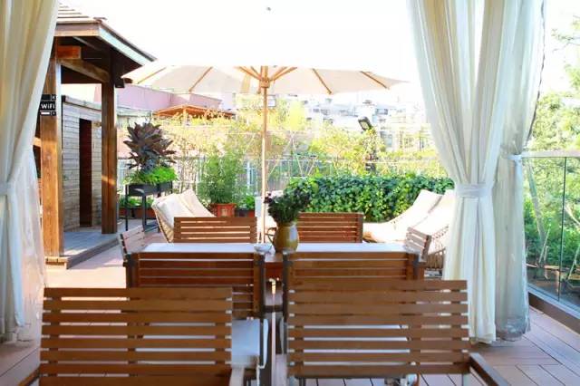 熙楼地道精品过桥米线 畅享"舌尖翠湖"_昆明信息港