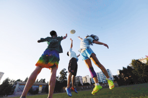 青春热潮来袭！第四届CUPES飞盘赛报名开启(图1)