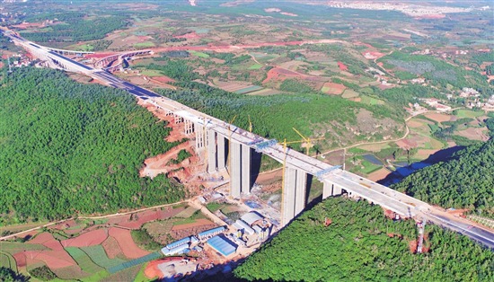 对龙河大桥(小龙高速)桥长649.28米