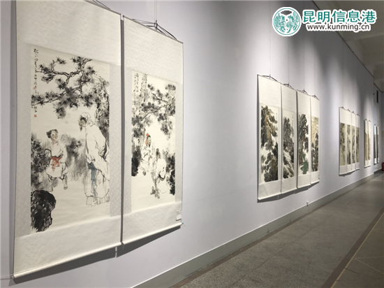 “青松风骨—喜迎党的十九大大型书画展”在云南美术馆开展