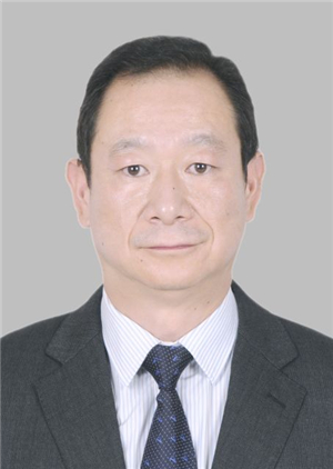 历任沾益县副县长,县委常委,县委副书记,陆良县委副书记,县长等职