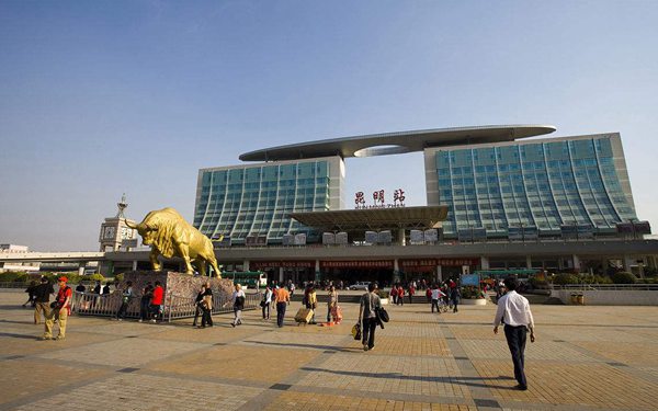 “铁老大”要干房地产 昆明站能不能建成综合体？
