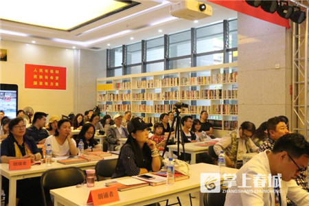 以“书”会友 昆明“朗读者”本周末要用朗诵征服你
