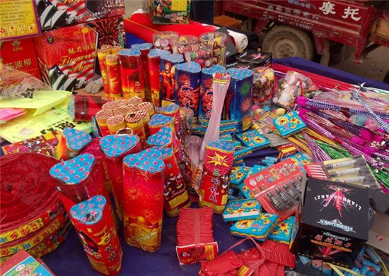 省质监局分析,本次监督抽查反映出云南省烟花爆竹产品存在一定的质量