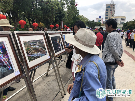 楚雄离退休老同志第九届摄影作品展出 百幅作品共绘彝乡新发展