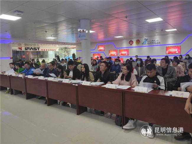 5cf8d2465138a54cdb99253c53528a3